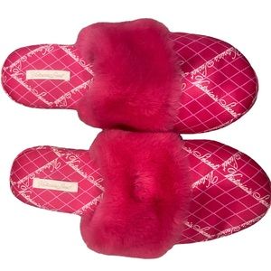 Victoria Secret Pink Slippers Size Medium